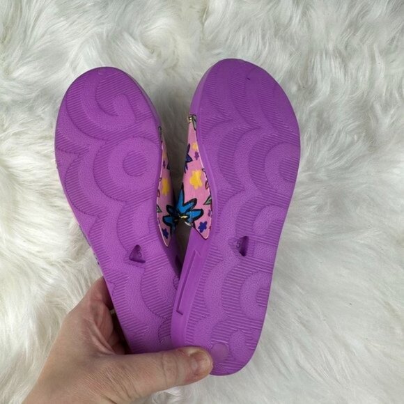 Goats The Slide K Sandals in Purple Floral - Picture 3 of 3